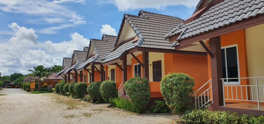 Suansiri Resort 3*