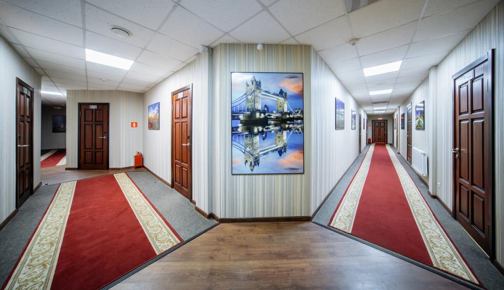 Chaplin Mini-Hotel 4*