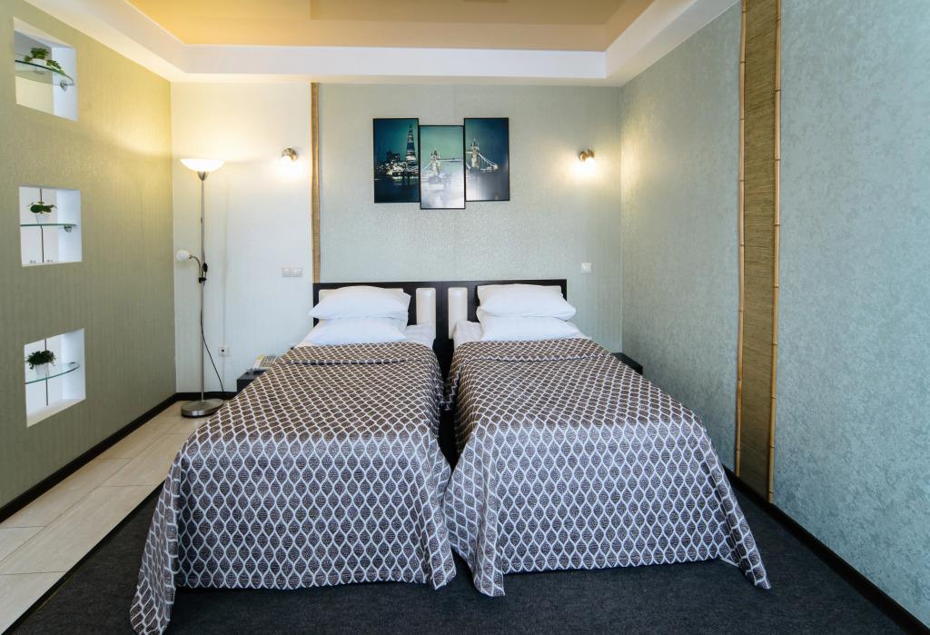 Chaplin Mini-Hotel 4*