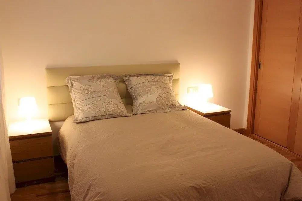 Debambu Apartments 0*