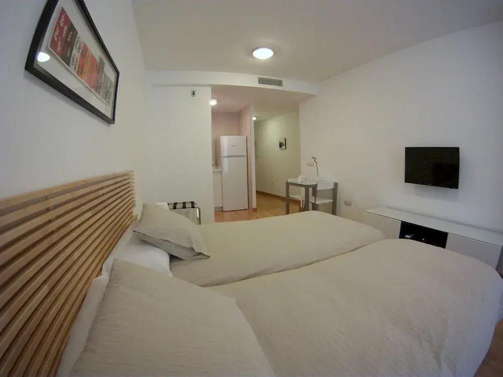 Debambu Apartments 0*