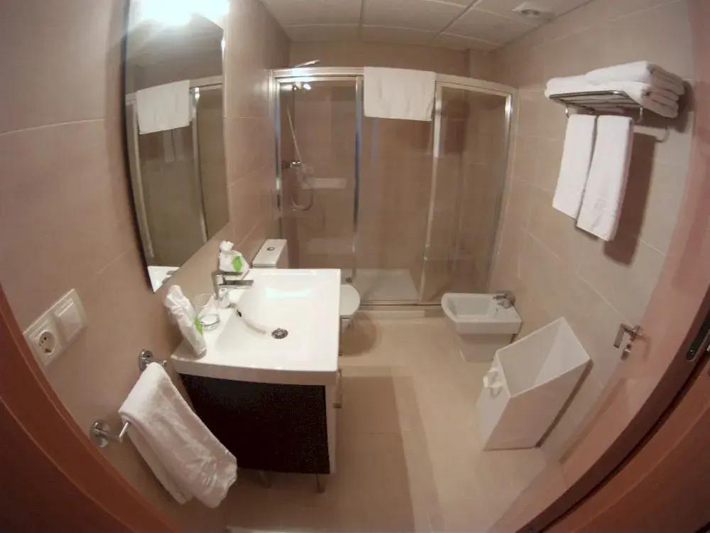 Debambu Apartments 0*