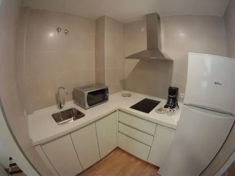 Debambu Apartments 0*
