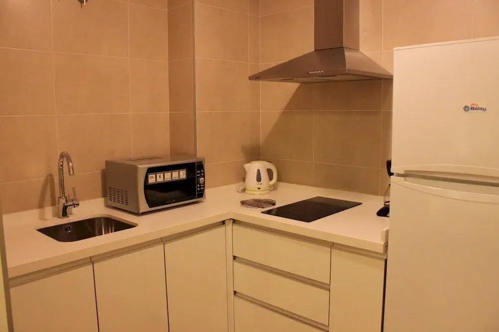 Debambu Apartments 0*