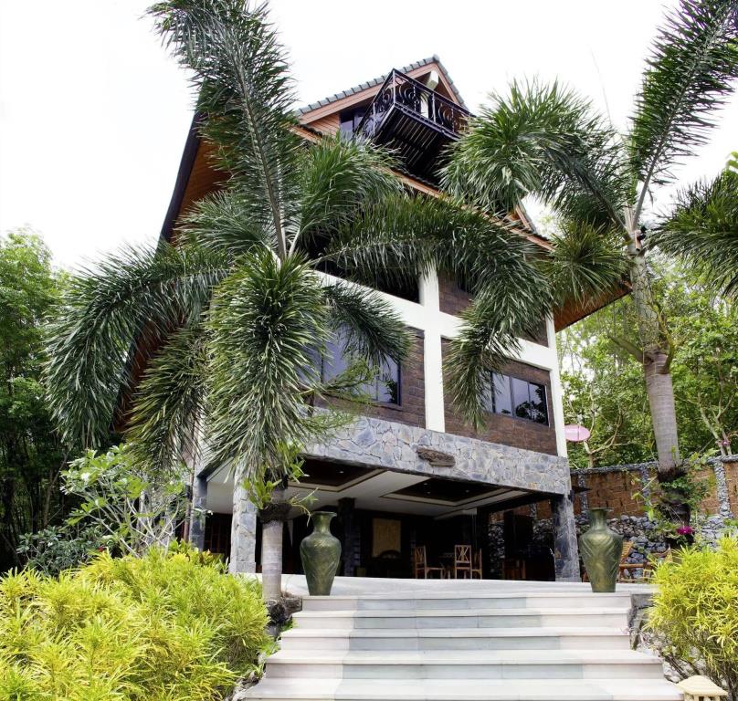 Thara Bayview Villa 0*