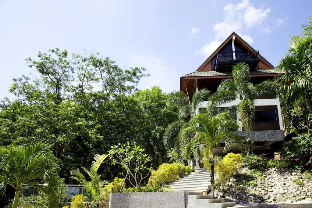 Thara Bayview Villa 0*