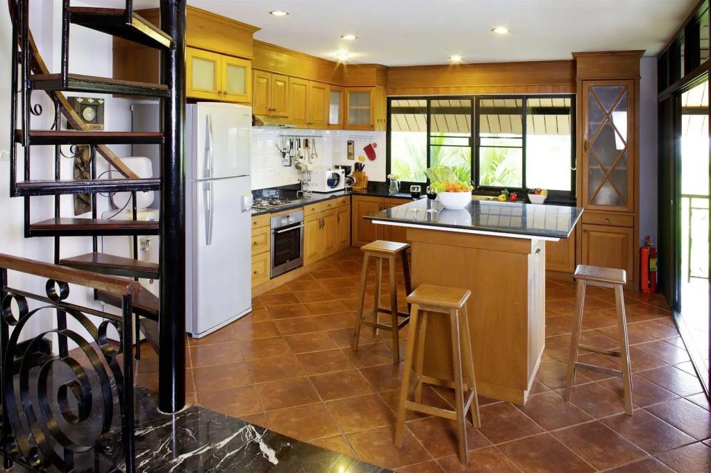 Thara Bayview Villa 0*