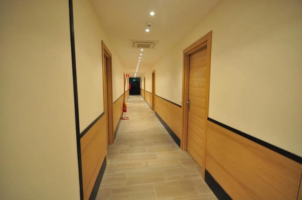 325 Tor Vergata Hotel 3*