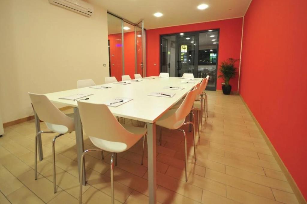 325 Tor Vergata Hotel 3*