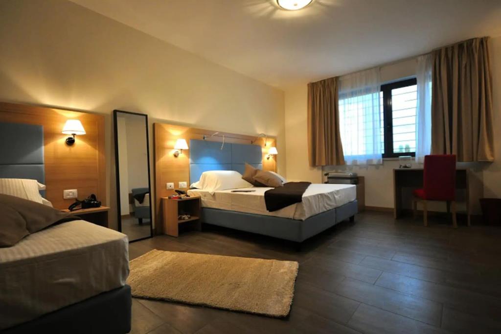 325 Tor Vergata Hotel 3*