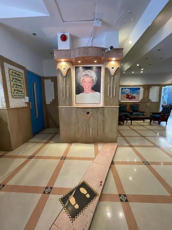 Diana Hotel 3*