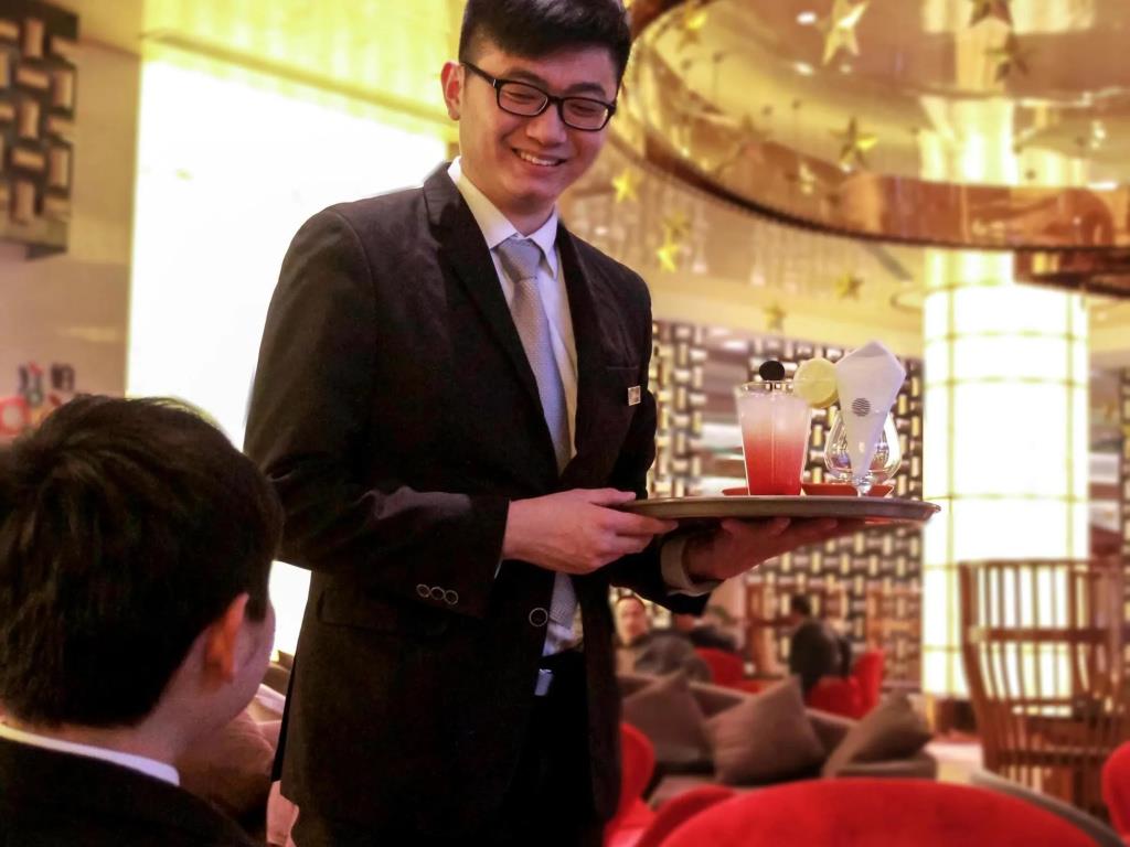 Pullman Linyi Lushang 4*