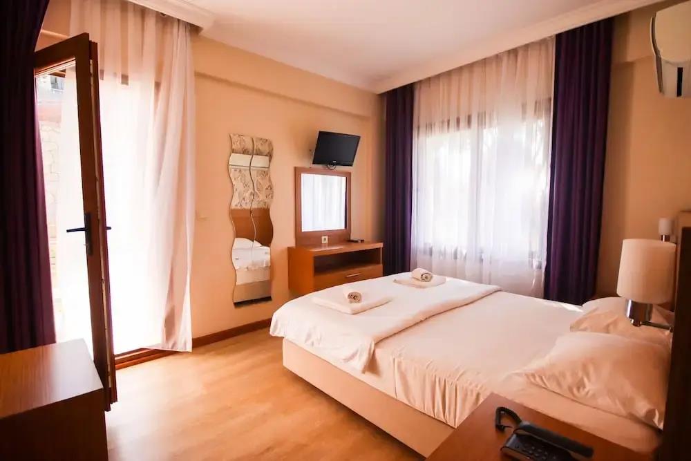 Siriusmi hotel 0*