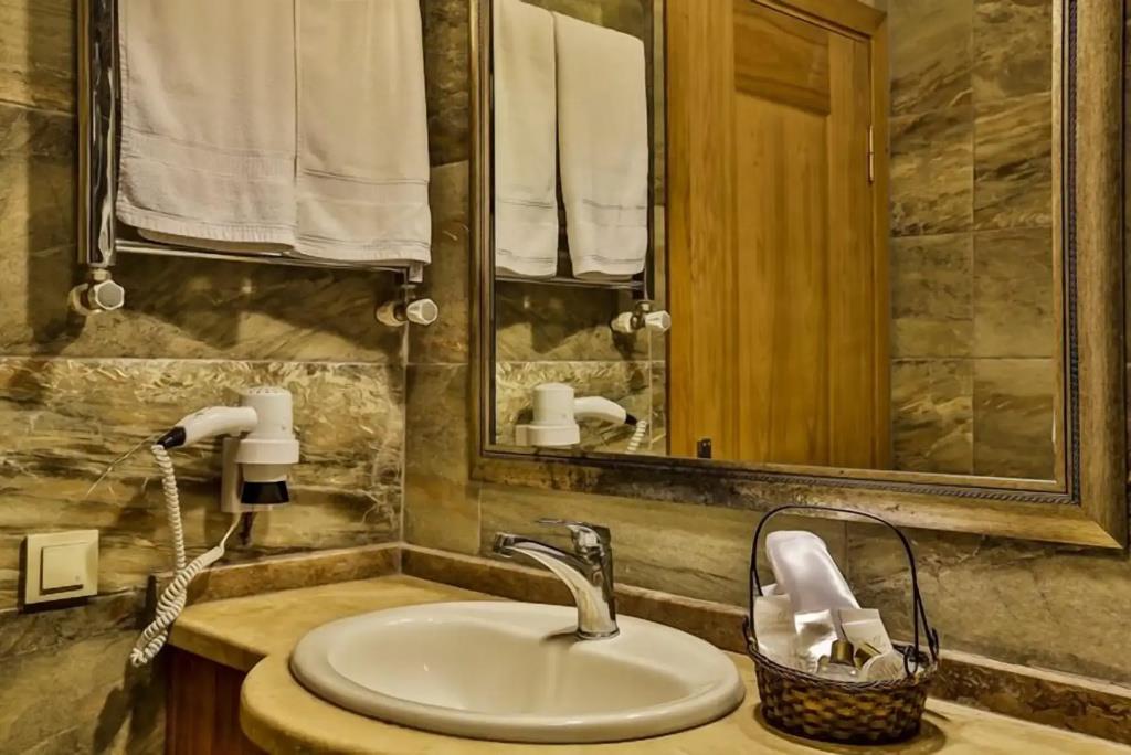 Palace Hotel Olive Odore 0*