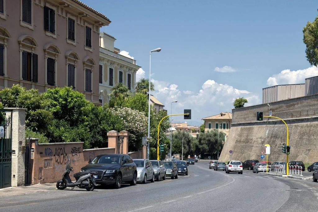 Vaticano84 0*