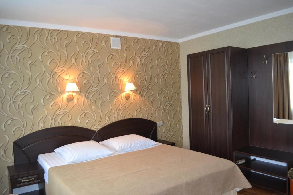 Znamensk Hotel 3*