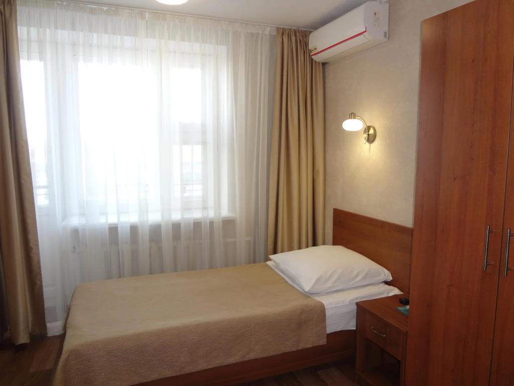 Znamensk Hotel 3*