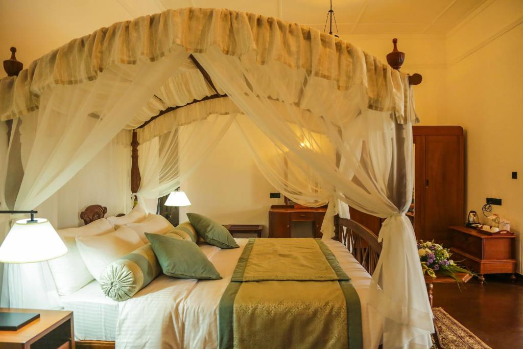 Castle Hill Bungalow 3*
