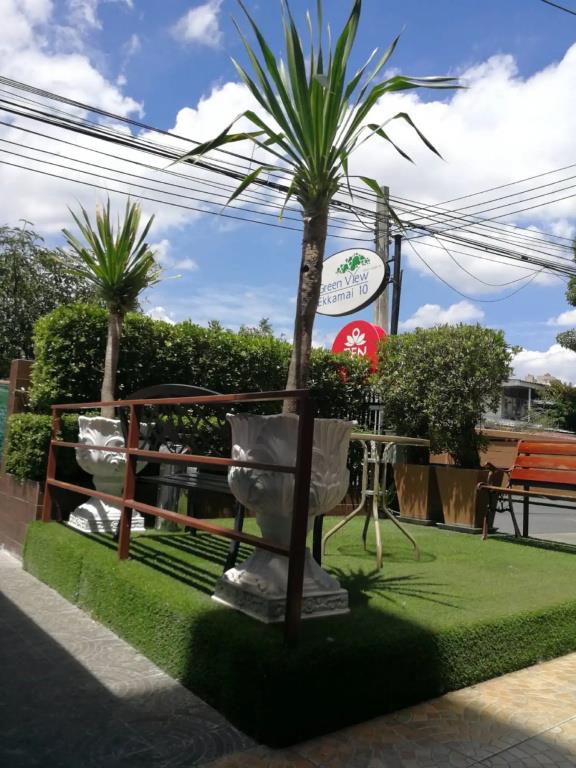 Greenview Ekkamai 10 3*
