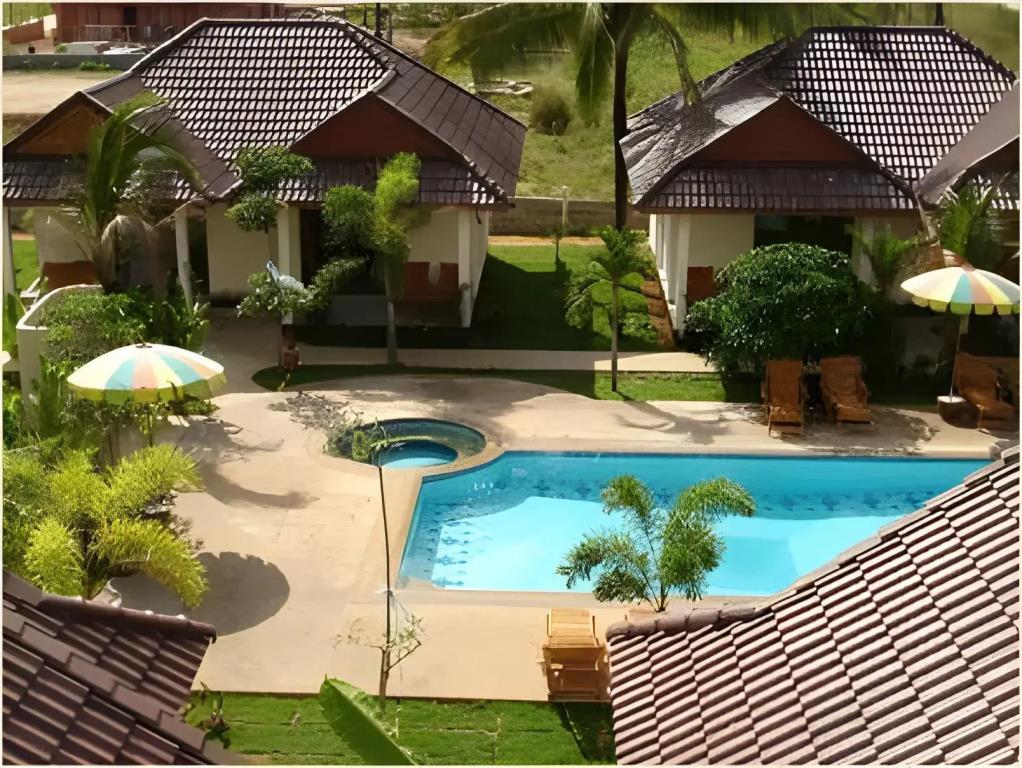 Cousin Resort 3*