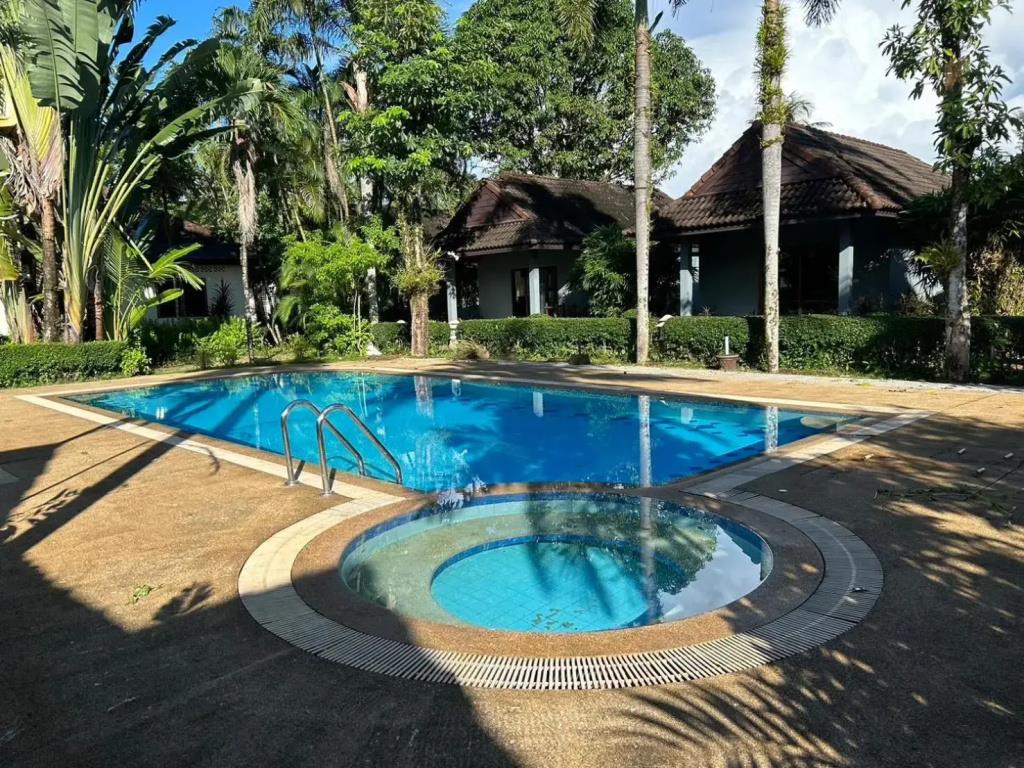 Cousin Resort 3*