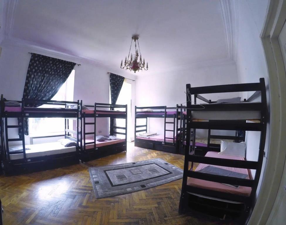 Opera Rooms&Hostel 4*