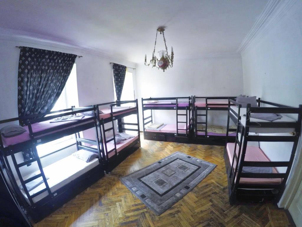 Opera Rooms&Hostel 4*