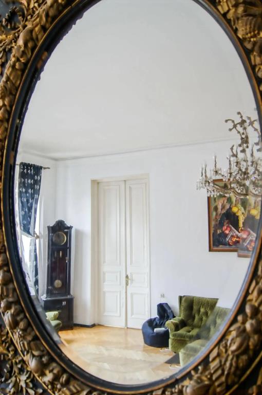 Opera Rooms&Hostel 4*