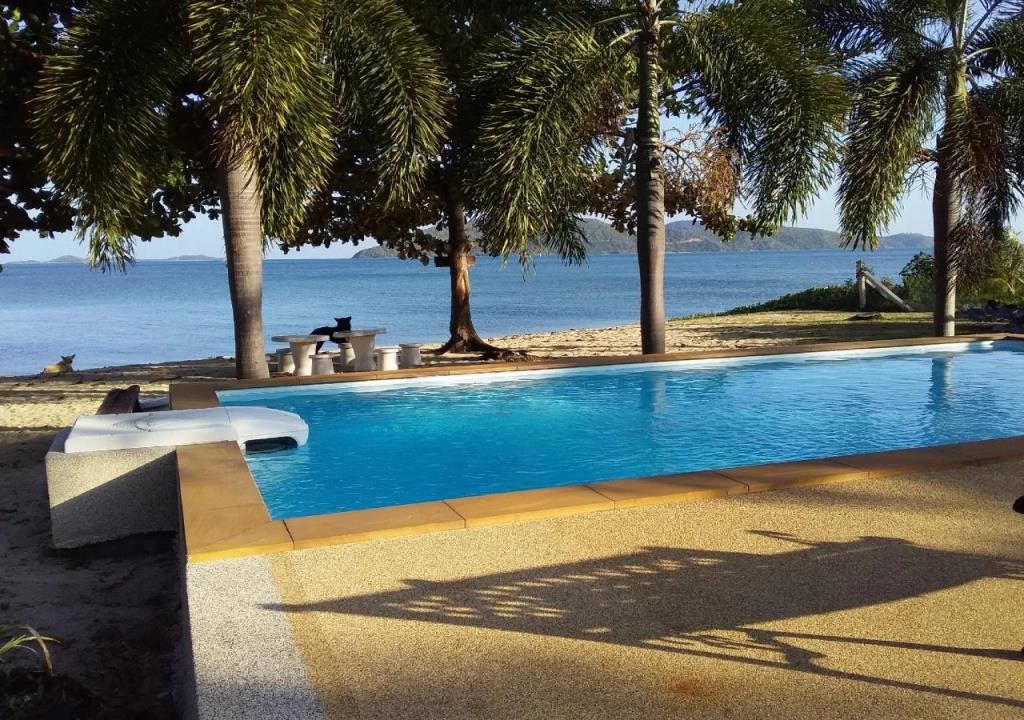 Jinta Beach Samui 3*