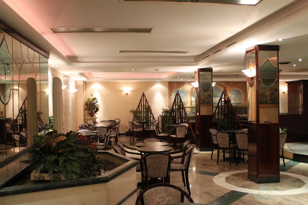 Hotel Vitti 2*
