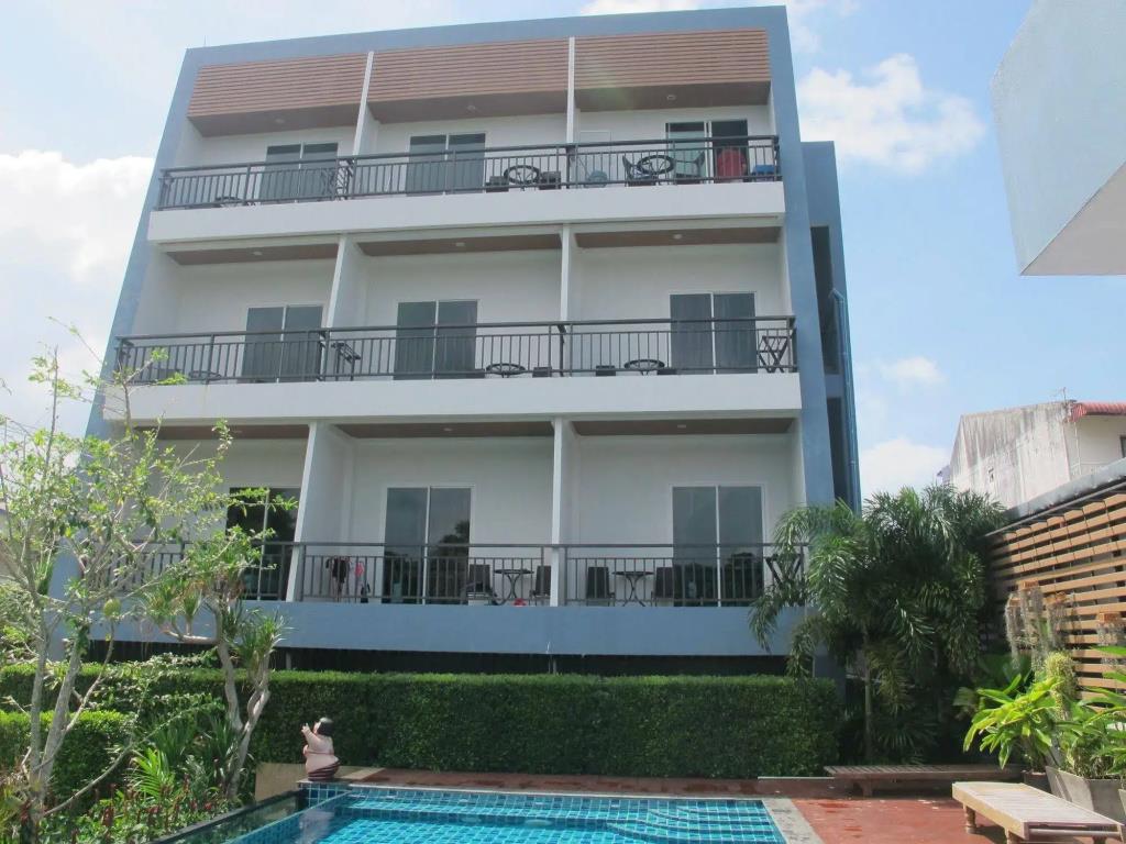 Phuket Jula Place 3*