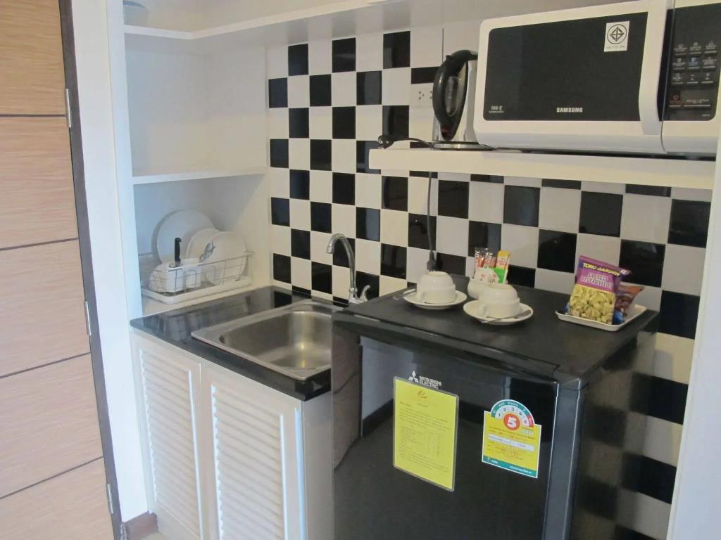 Phuket Jula Place 3*