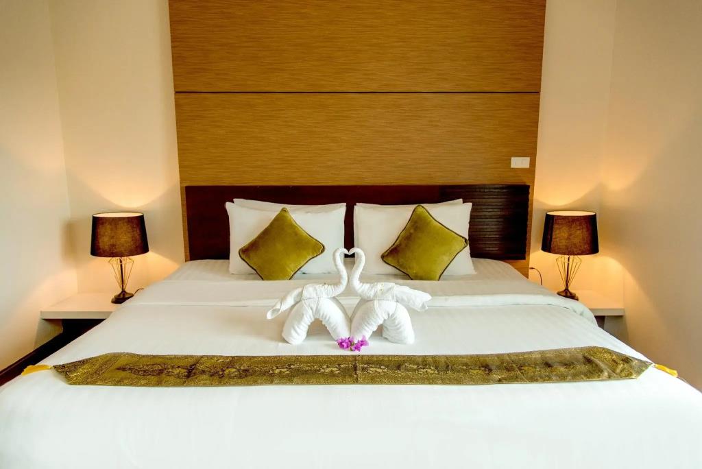 Phuket Jula Place 3*