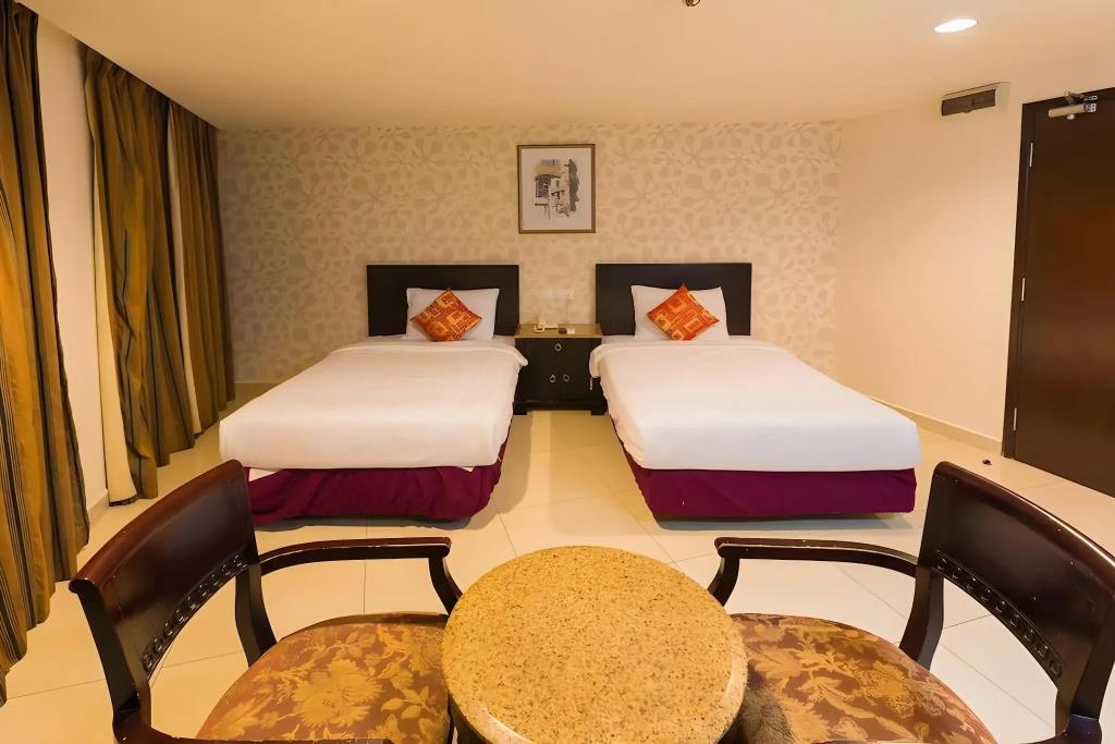 Hotel GreenWay 3*