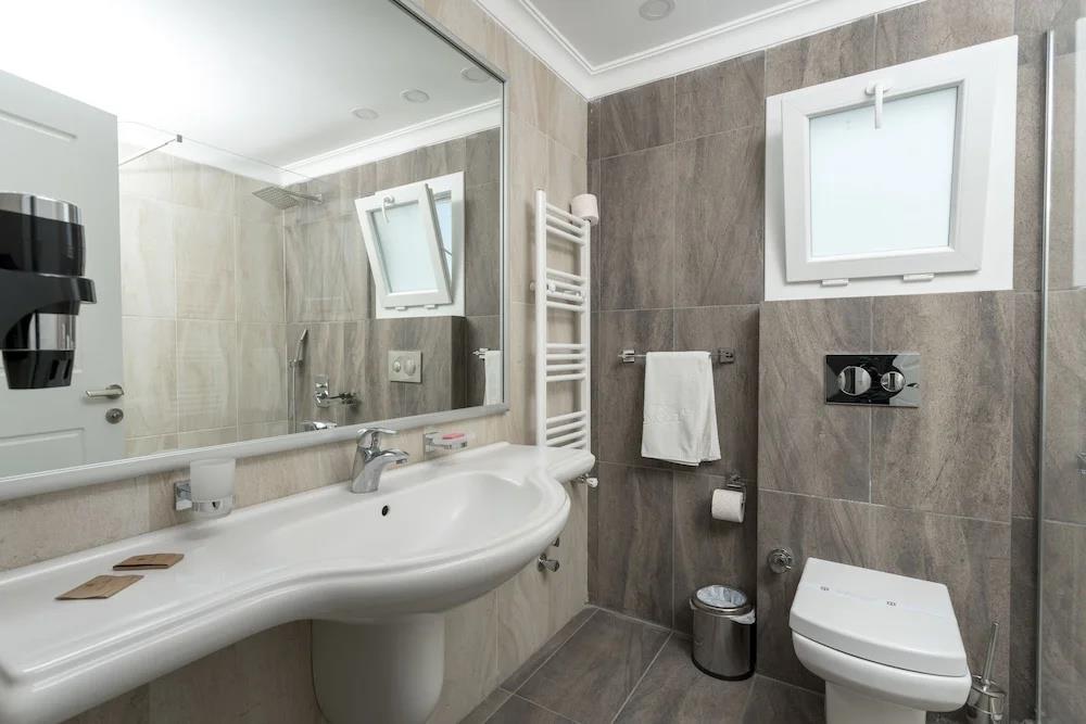 Bay Nihat Lale Otel 0*