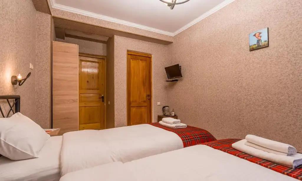 At Gomi 19 Hotel 0*