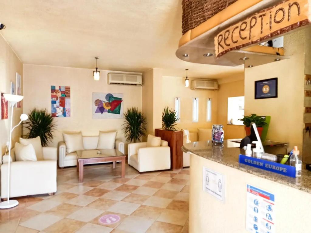 Golden Europe Hotel 3*