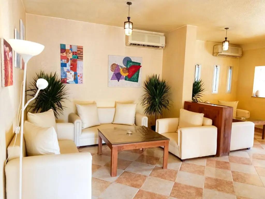 Golden Europe Hotel 3*