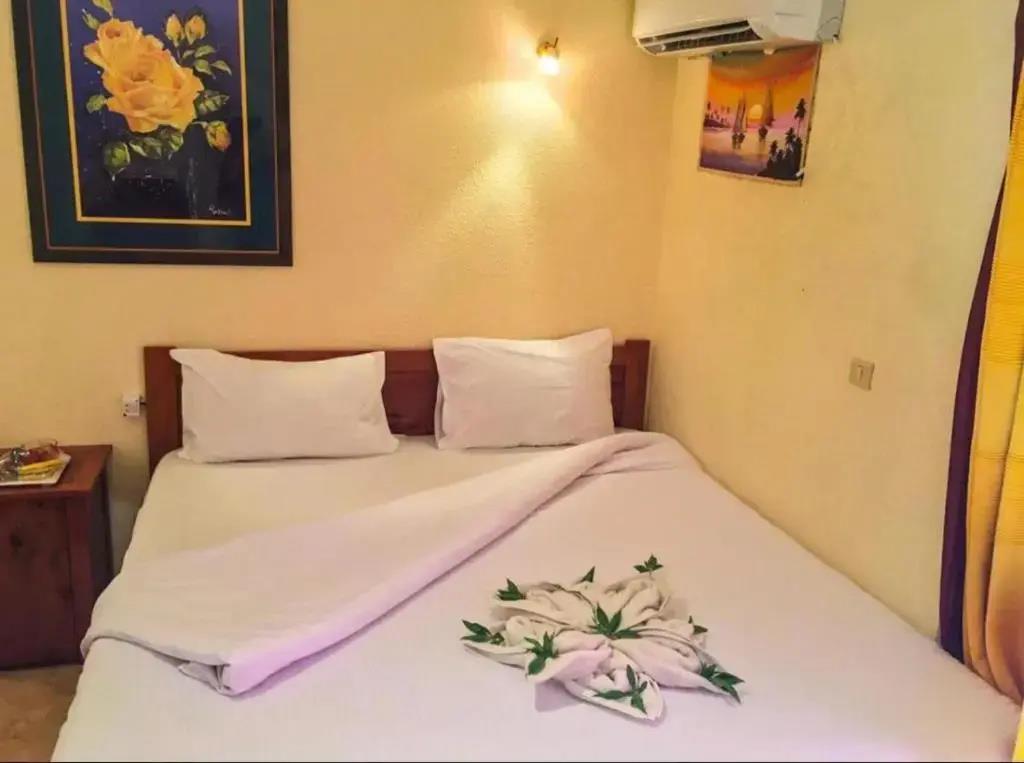 Golden Europe Hotel 3*