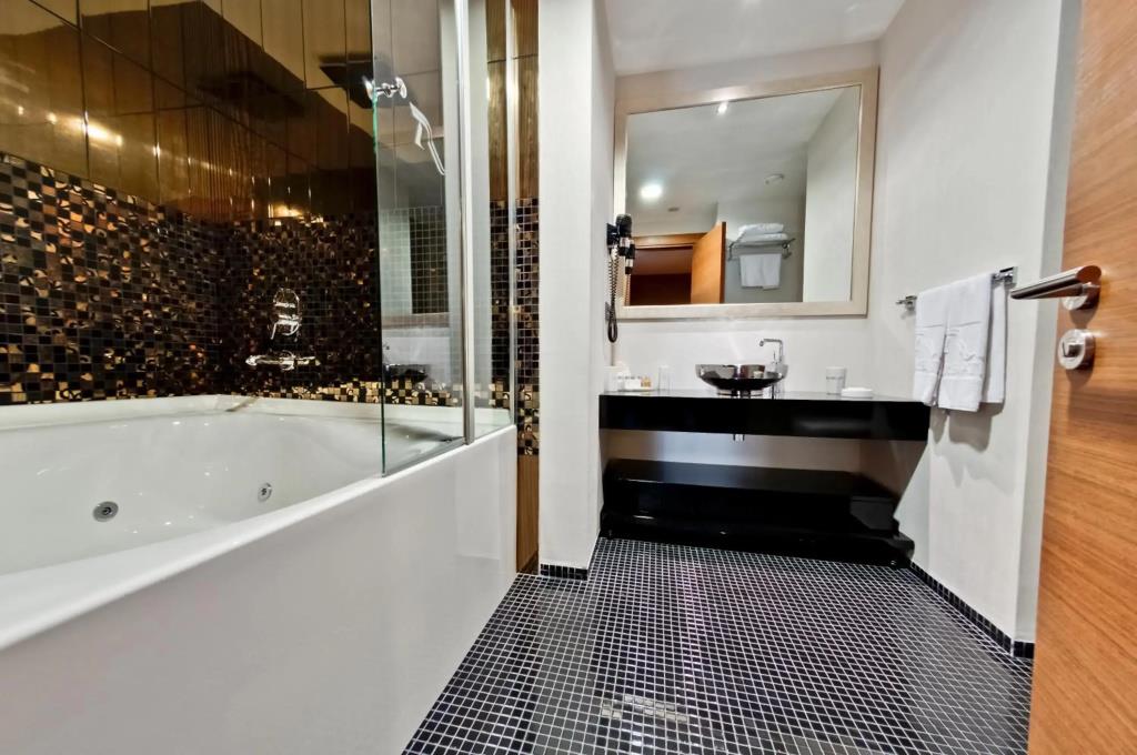 Riva Resatbey Hotel 4*