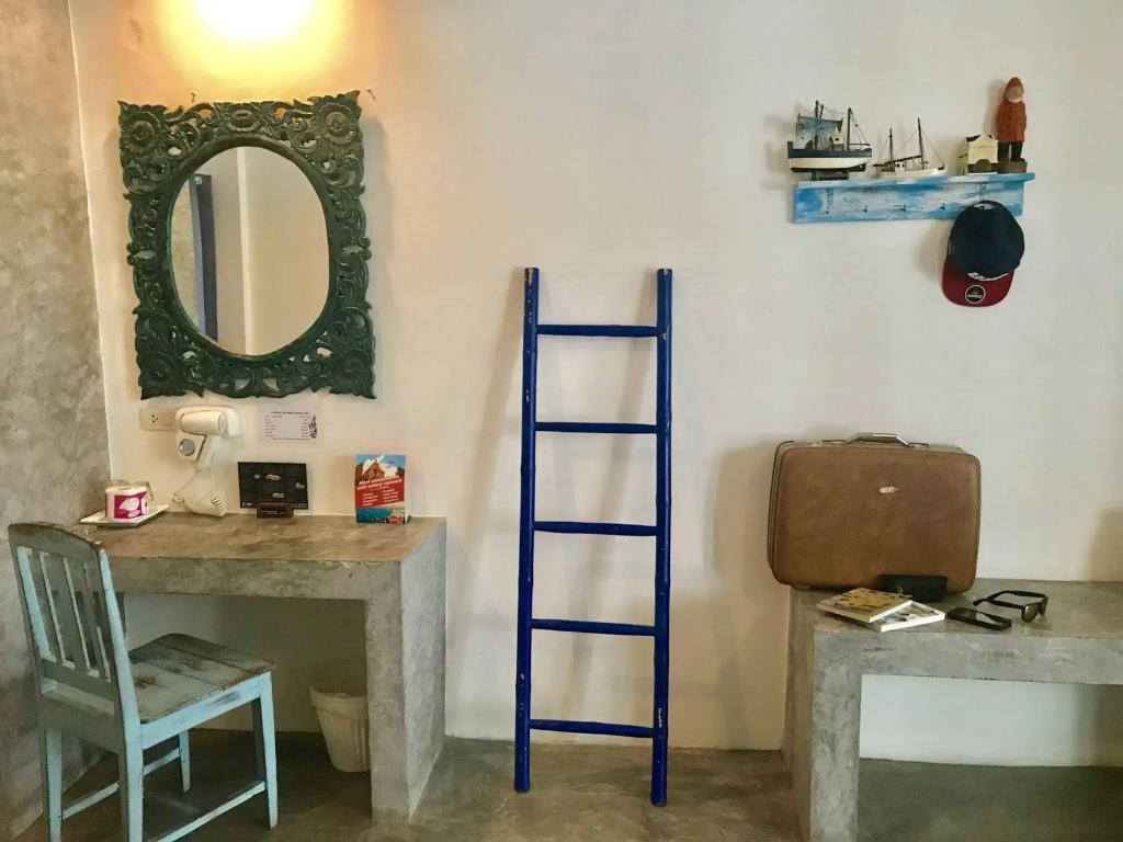 Chic Boutique Hotel 3*