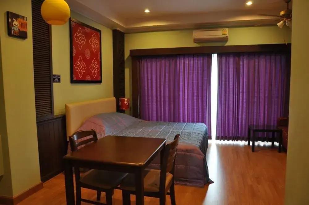 Hill Top Service Suites 2*