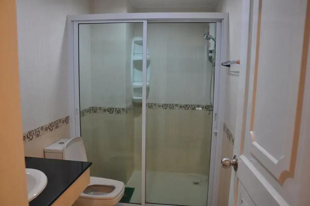 Hill Top Service Suites 2*
