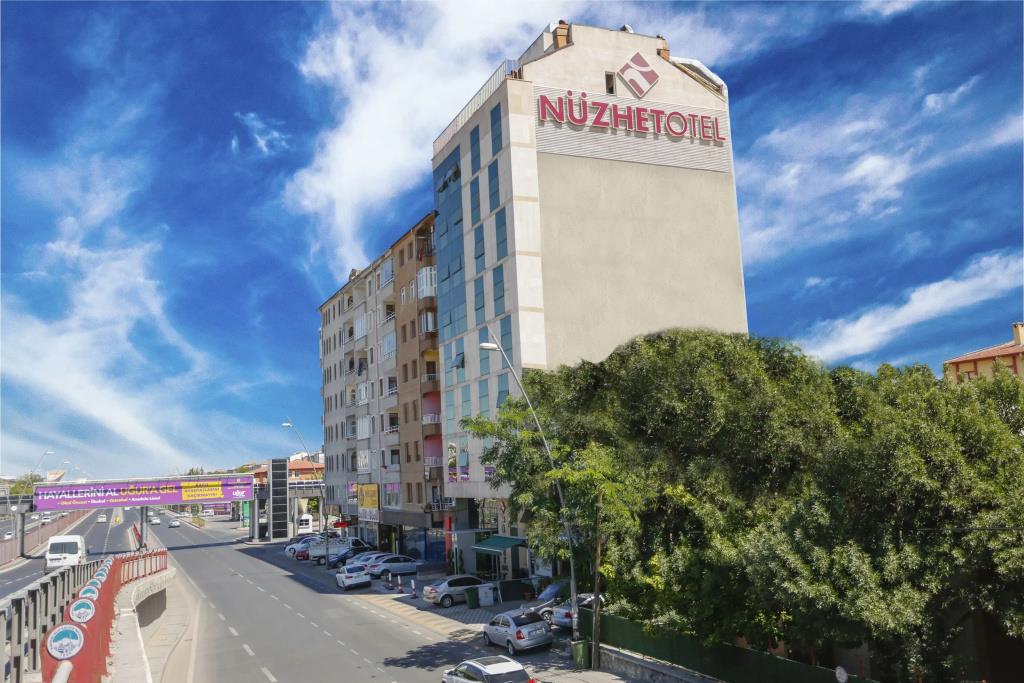 Nuzhet Hotel 3*