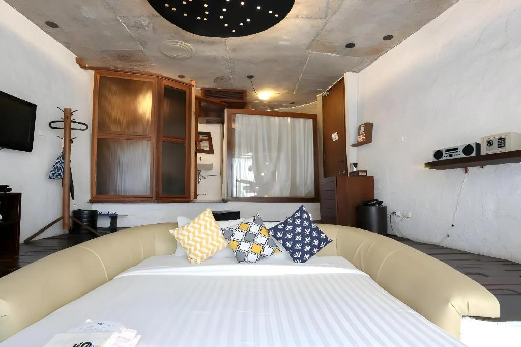 Mo Rooms 3*
