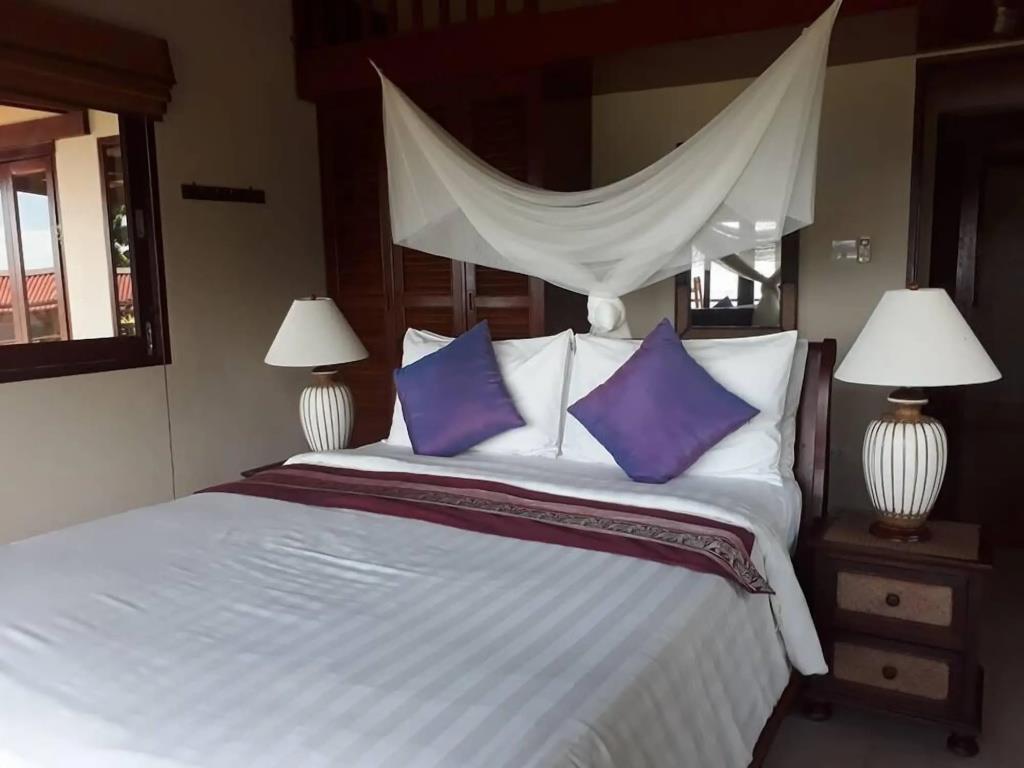 Baan KanTiang See Villas (2 bedroom villas) 0*