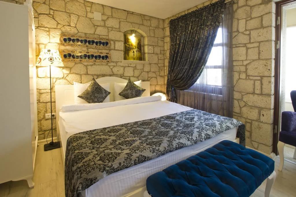 Lodos Hotel 0*