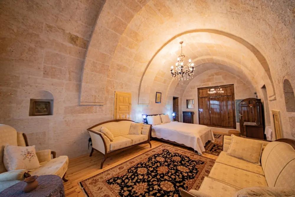 Upper Greek House 0*