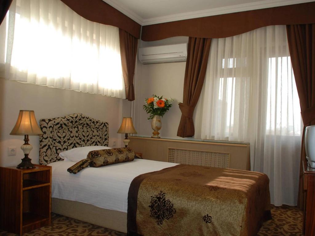 Hotel Mithat 0*