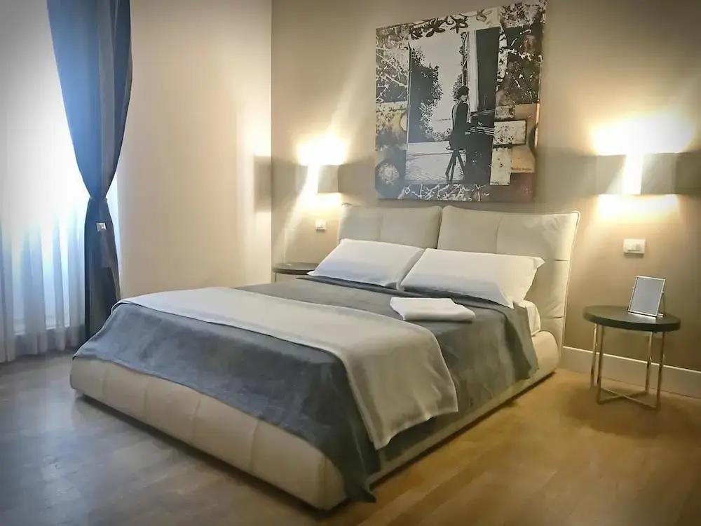 Cardilli Luxury Rooms 0*